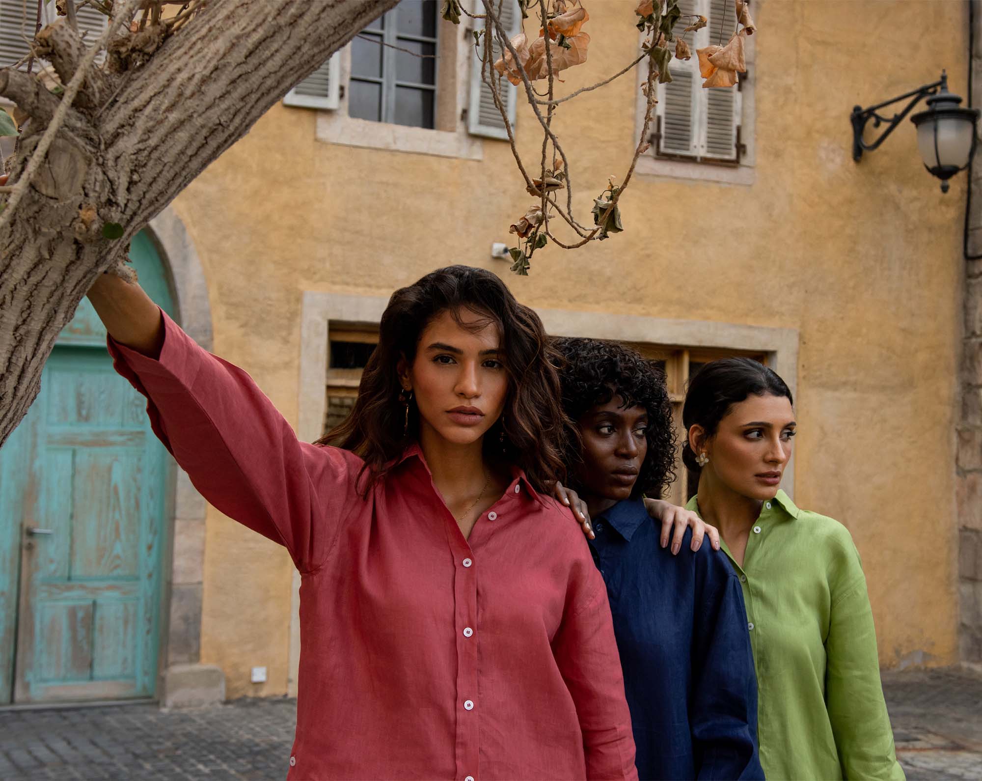 Aura Collection – LARA