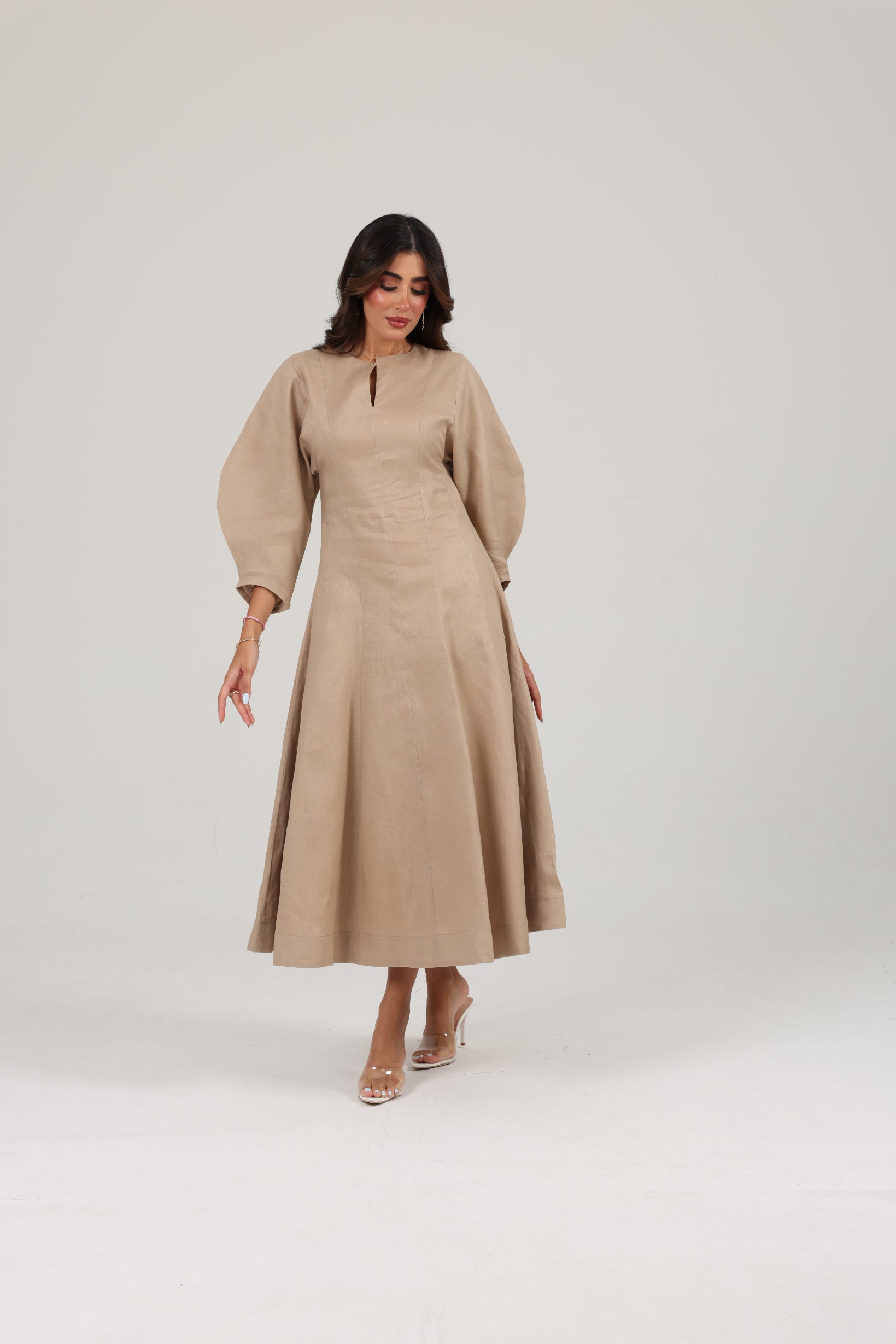 Alara Linen Midi Dress